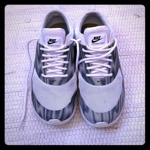 Worn a few times just not my style